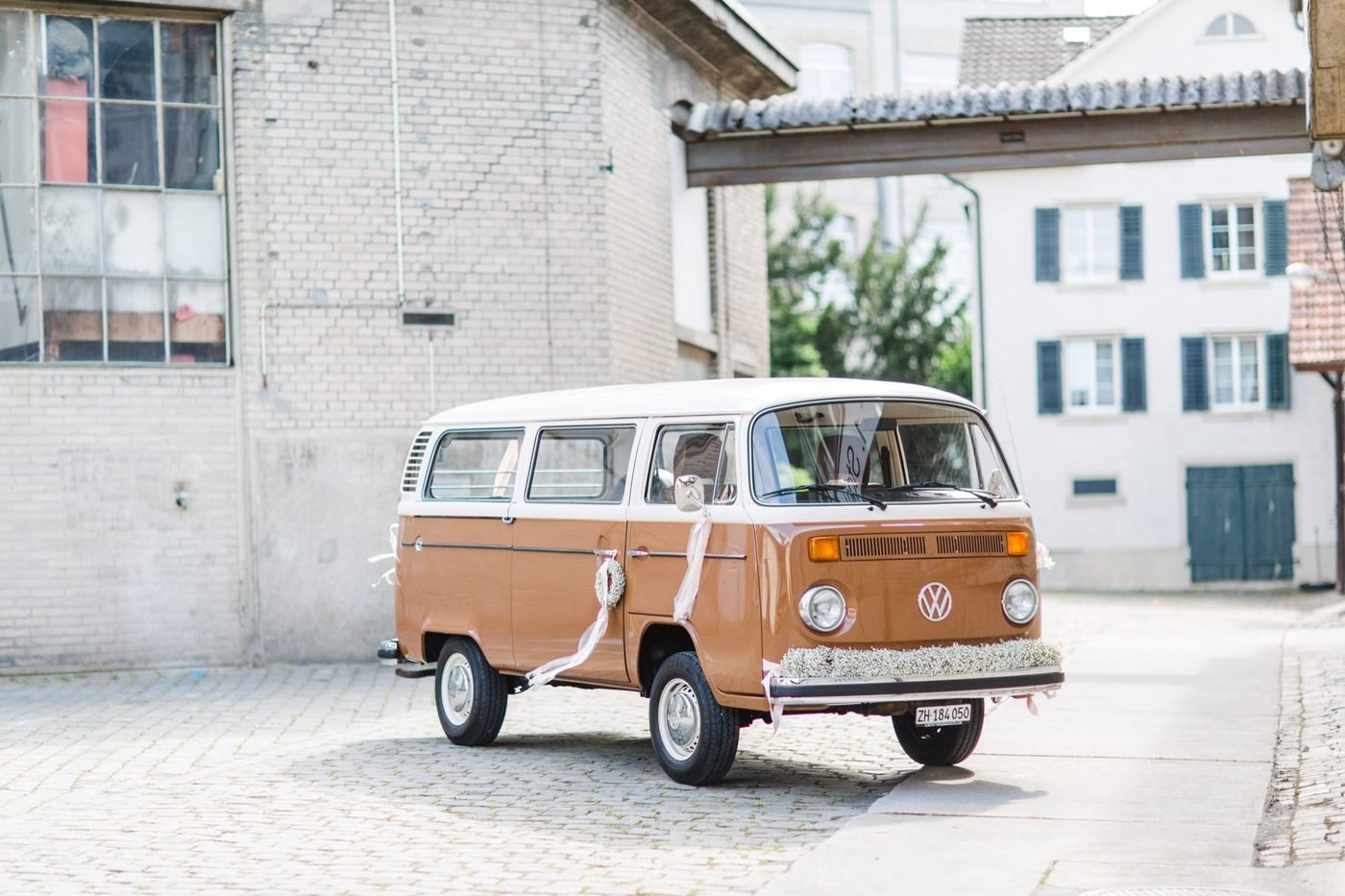 VW Büssli T2 – Aussenansicht – © Miandla Photography